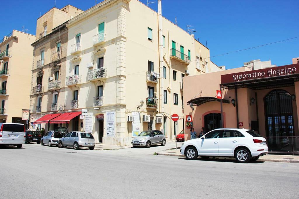 The Twins Rooms In Trapani 1 Esterno foto